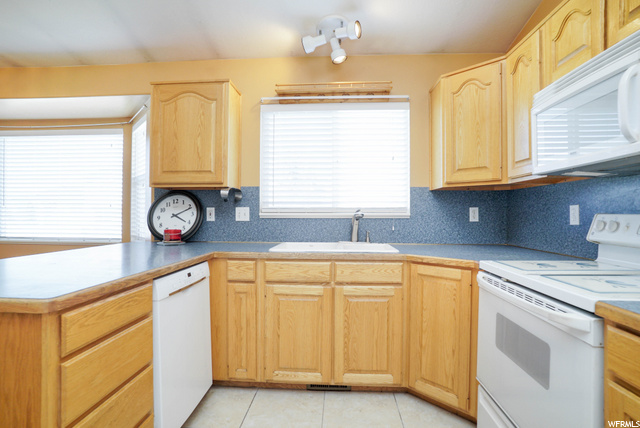 3798 W 5625 S, Roy, UT 84067 — photo 7