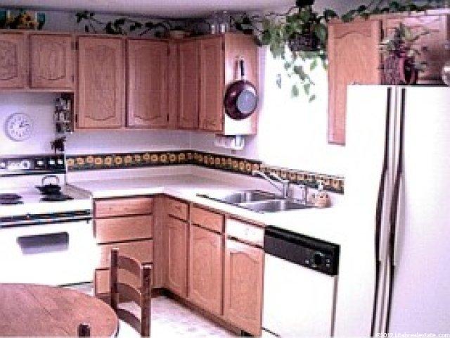 7159 S 350 E, Midvale, UT 84047 — photo 4