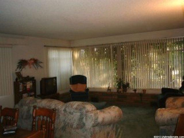 394 S 700 E, Centerville, UT 84014 — photo 3