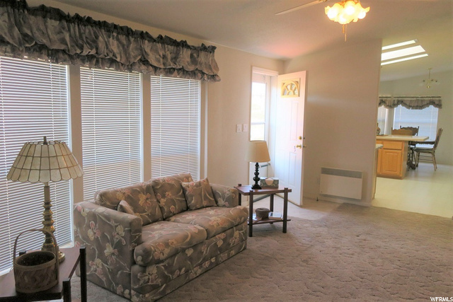 357 W Sleeping Rainbow Dr, Torrey, UT 84775 — photo 8