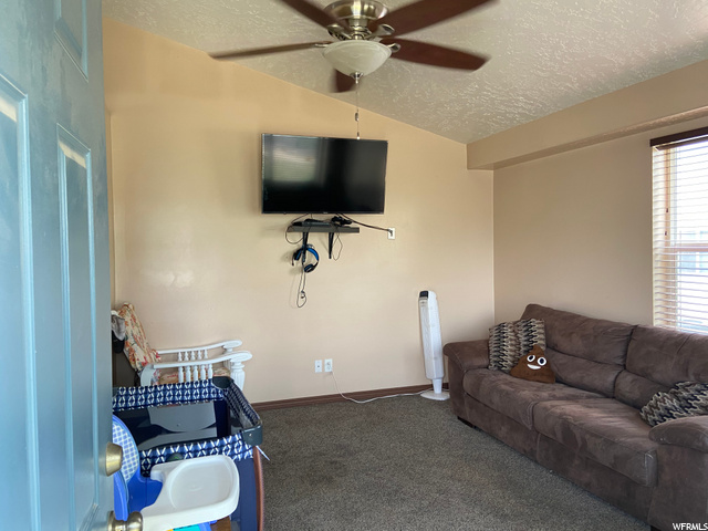 552 E 300 N, Roosevelt, UT 84066 — photo 3