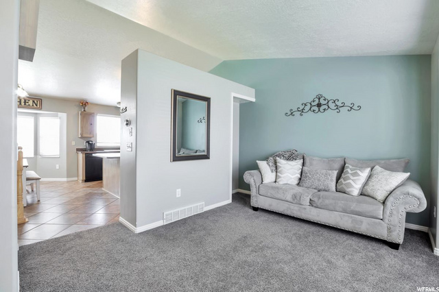 5249 S 3925 W, Roy, UT 84067 — photo 4