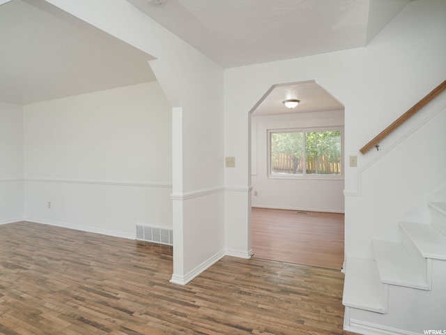 2098 N 1600 E, Layton, UT 84040 — photo 2