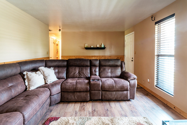 4912 S 4700 W, Hooper, UT 84315 — photo 3