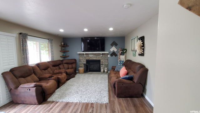 297 E 2025 S, Clearfield, UT 84015 — photo 2