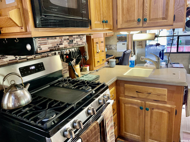 44 Volcano St #ST, Hurricane, UT 84737 — photo 11