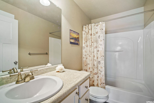 285 W 710 N, Centerville, UT 84014 — photo 11