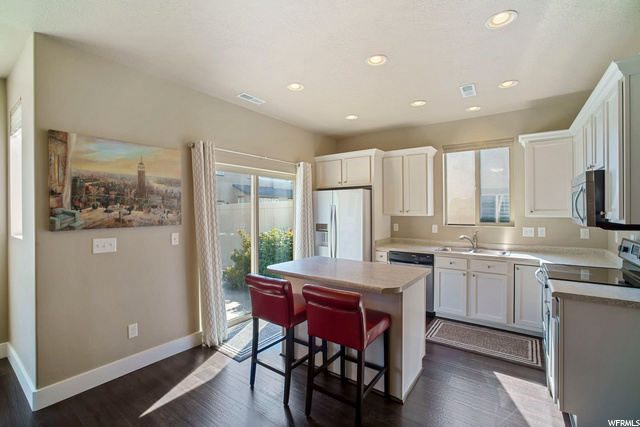 285 W 710 N, Centerville, UT 84014 — photo 2