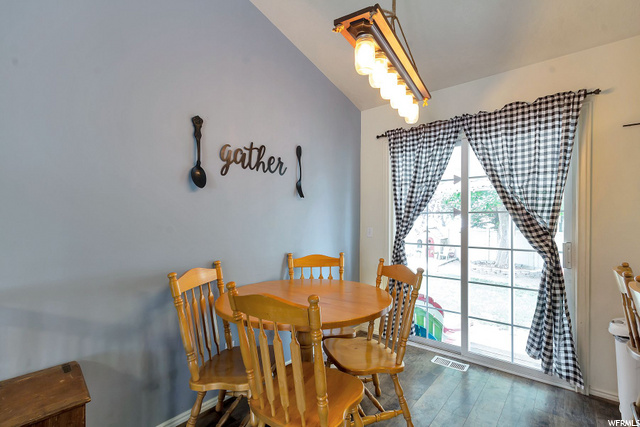 593 W 950 N, Clinton, UT 84015 — photo 11