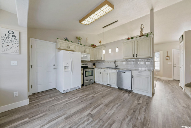 2159 N 1350 W, Clinton, UT 84015 — photo 8