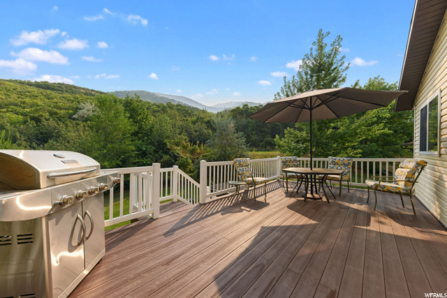 2490 Valley View Dr, Layton, UT 84040 — photo 8