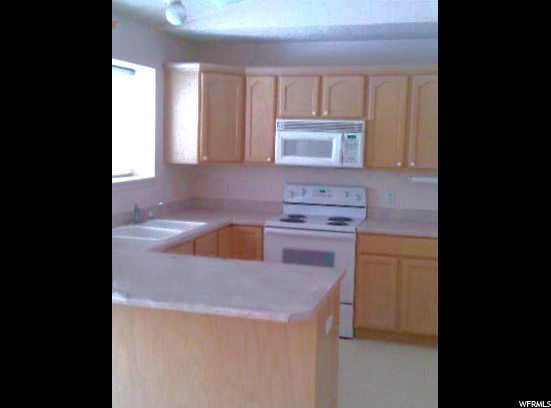 1151 N Daniel Dr E, Kaysville, UT 84037 — photo 2