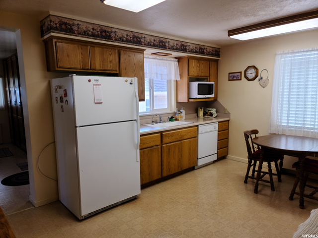 66 W 600 S, Nephi, UT 84648 — photo 10