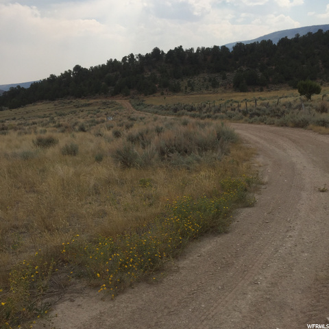 #22, Tabiona, UT 84072 — photo 2
