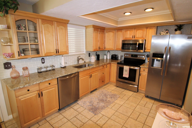 1223 E Douglas St S, Ogden, UT 84404 — photo 5