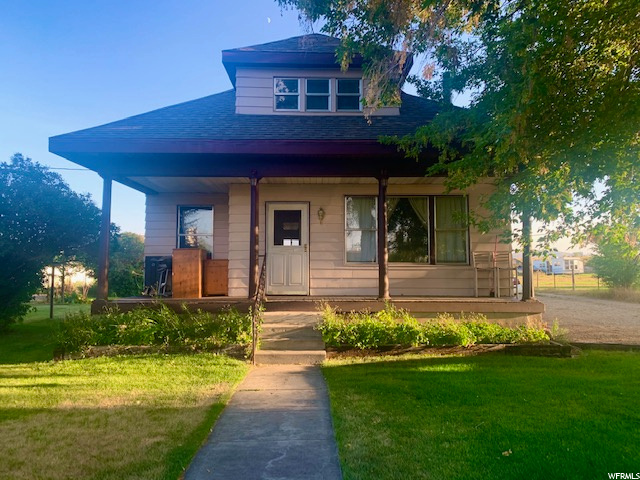 195 W CANYON ST