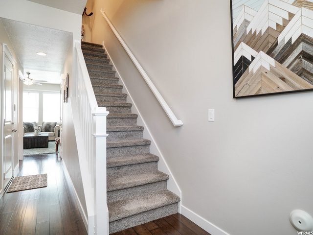 1454 E Primrose Ln, Layton, UT 84040 — photo 2