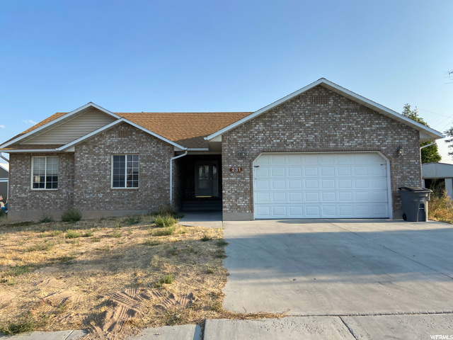 231 E 200 N, Gunnison, UT 84634 — photo 2