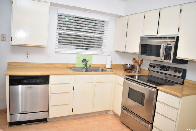 8742 S 620 E, Sandy, UT 84070 — photo 11