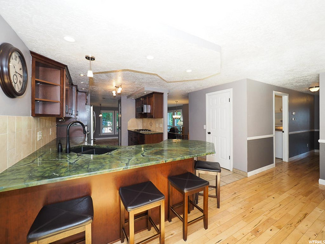 1452 N Easthills Cir, Bountiful, UT 84010 — photo 10