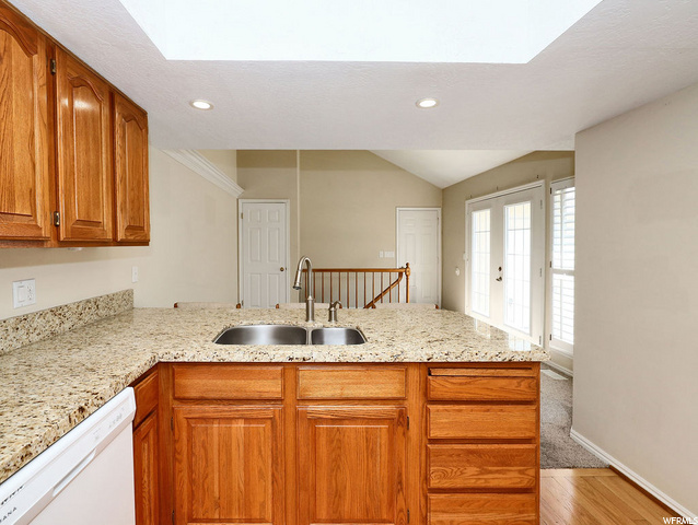 6954 S 880 E, Midvale, UT 84047 — photo 11