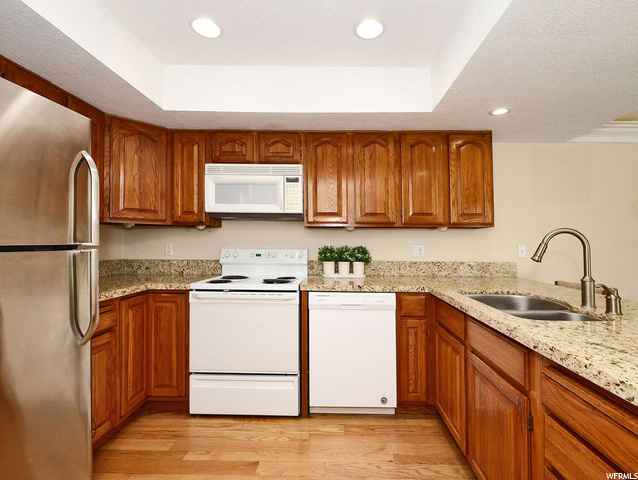 6954 S 880 E, Midvale, UT 84047 — photo 9