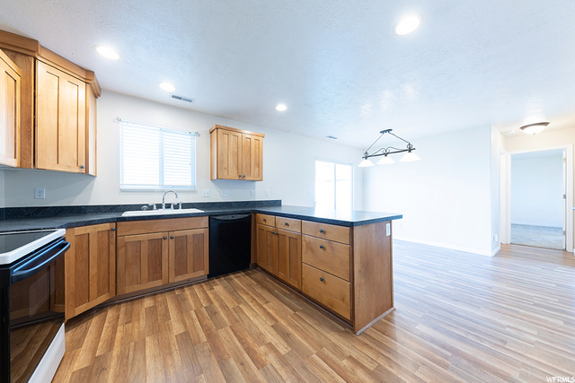 365 S Downs Dr, Ogden, UT 84404 — photo 9