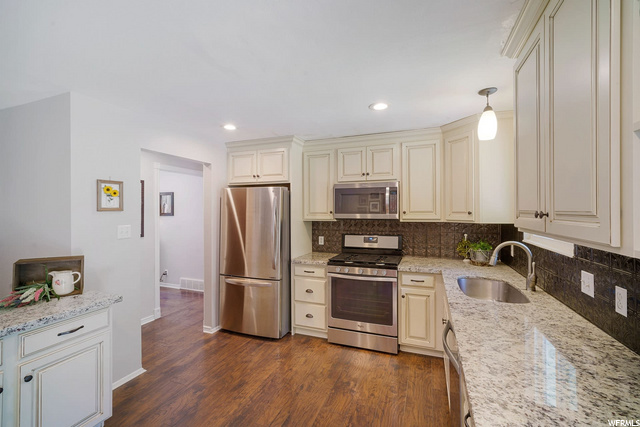 767 E 2150 S, Bountiful, UT 84010 — photo 8