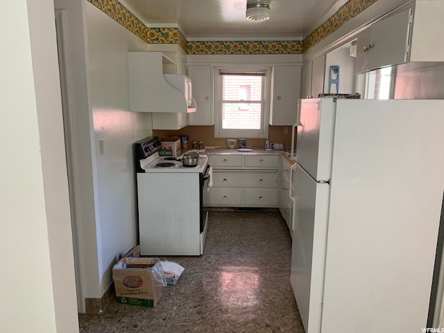 256 E 600 N, Logan, UT 84321 — photo 4
