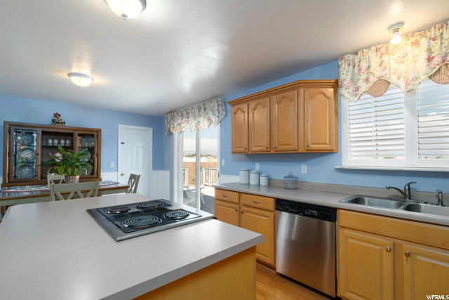 973 E 2850 S, Naples, UT 84078 — photo 9