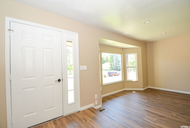 1275 N Ash Dr E, Layton, UT 84040 — photo 3