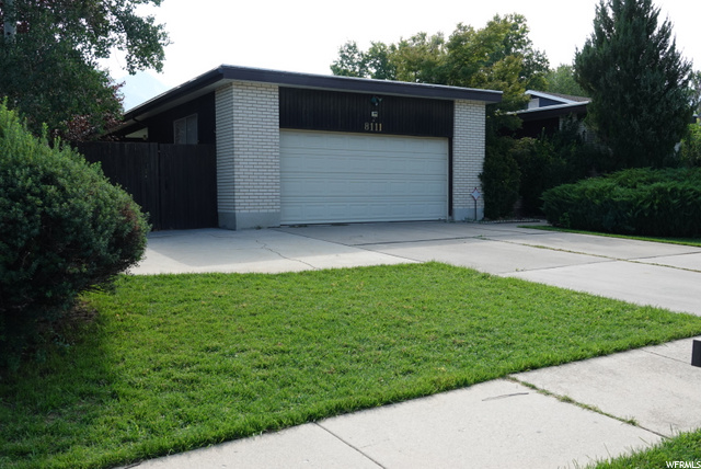 8111 S 1715 E, Sandy, UT 84093 — photo 2
