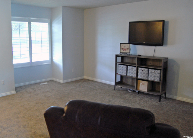 540 S 425 E, Clearfield, UT 84015 — photo 5