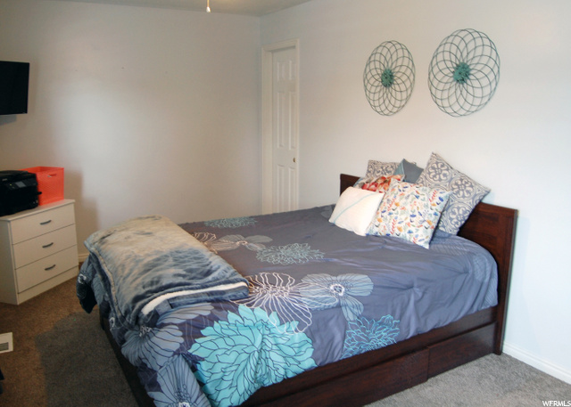 540 S 425 E, Clearfield, UT 84015 — photo 12