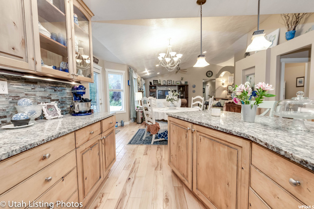 2275 E Deere View Dr, Layton, UT 84040 — photo 10