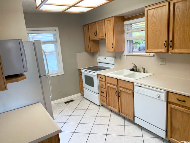 187 E 200 S, Logan, UT 84321 — photo 3