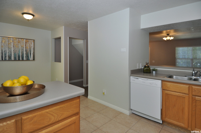 371 E 500 S, Clearfield, UT 84015 — photo 9