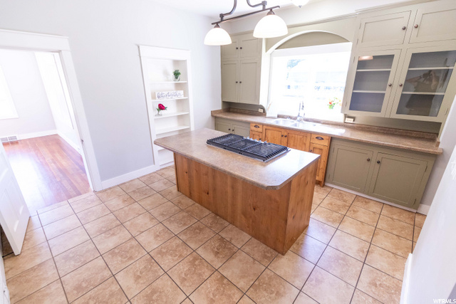 151 S 300 W, Smithfield, UT 84335 — photo 2