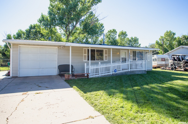 5893 S 2450 W, Roy, UT 84067 — photo 2