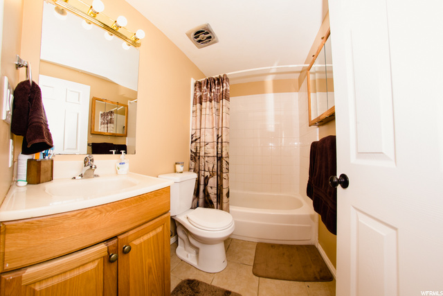5893 S 2450 W, Roy, UT 84067 — photo 8