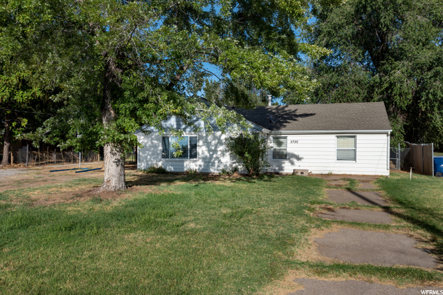 5750 S 3100 W, Roy, UT 84067 — photo 4