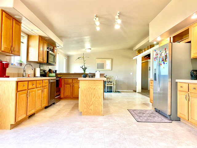 438 W 2500 S, Vernal, UT 84078 — photo 12
