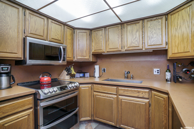 2533 E 1980 N, Layton, UT 84040 — photo 11