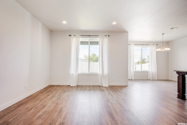 364 S 675 W, Centerville, UT 84014 — photo 2