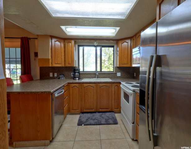1122 S 1000 W, Logan, UT 84321 — photo 4