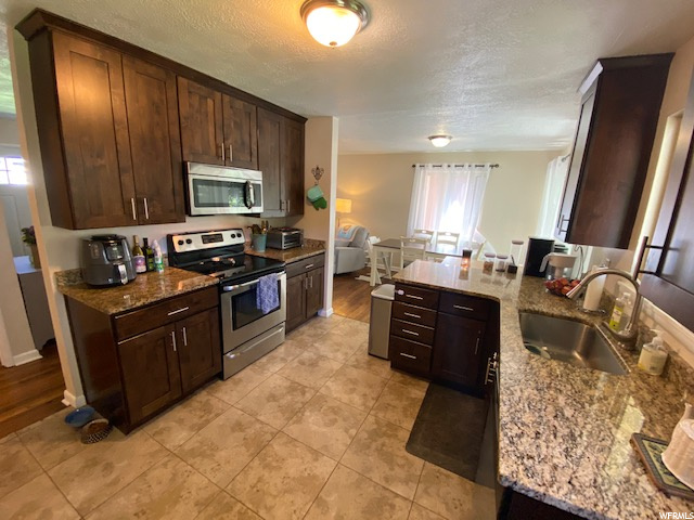 4186 S 1865 E, Holladay, UT 84124 — photo 10