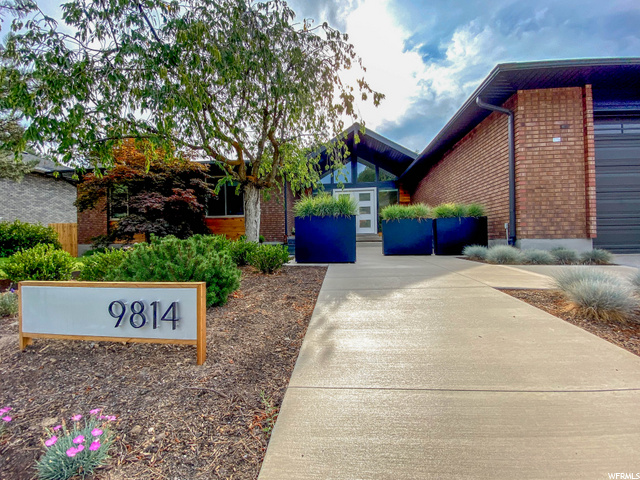 9814 S Chylene Dr E, Sandy, UT 84092 — photo 11