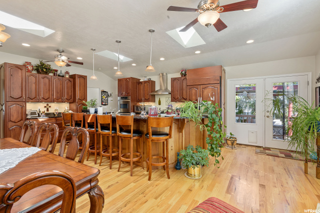 8661 S 1700 E, Sandy, UT 84093 — photo 9