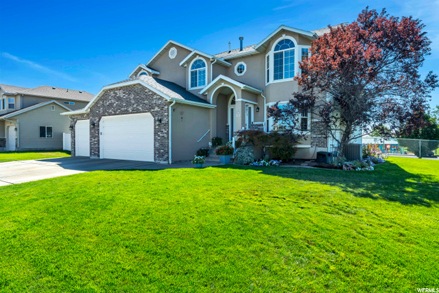 32 E 1525 N, Layton, UT 84041 — photo 2