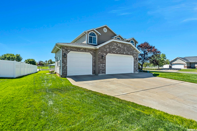 32 E 1525 N, Layton, UT 84041 — photo 5